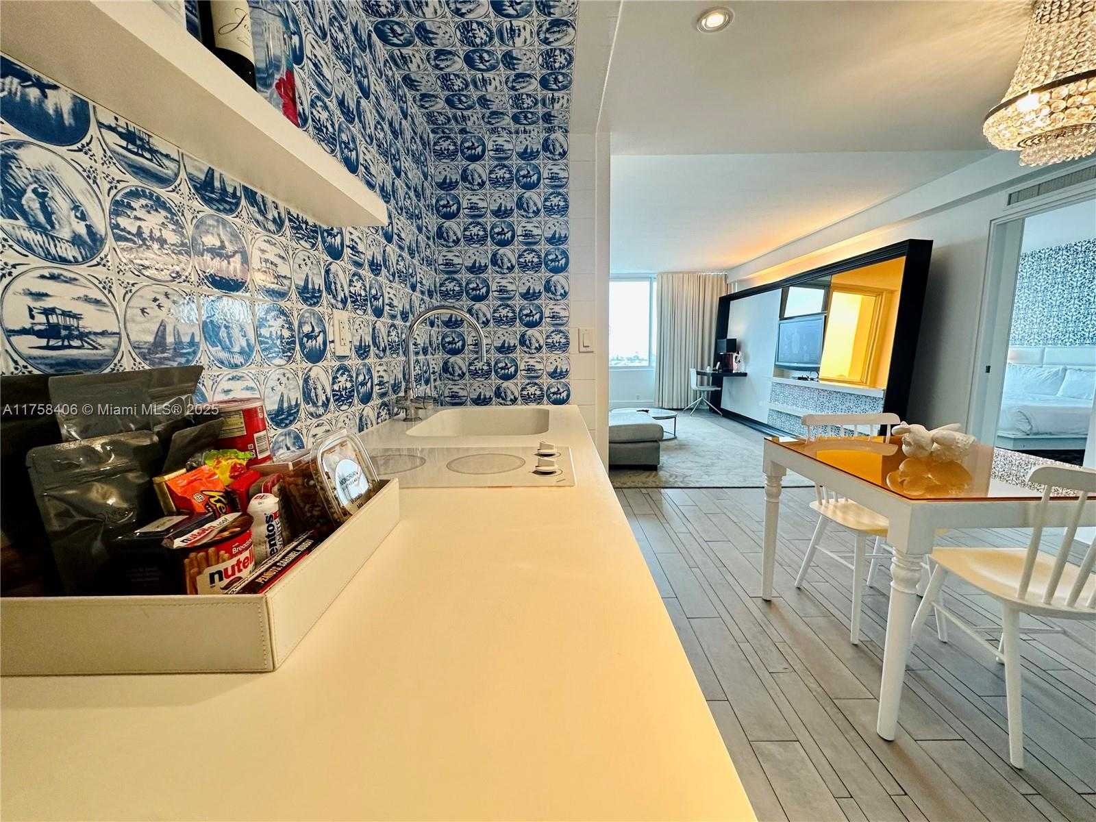 Small Image of 1100 WEST AVE #1123, Miami Beach Number 4