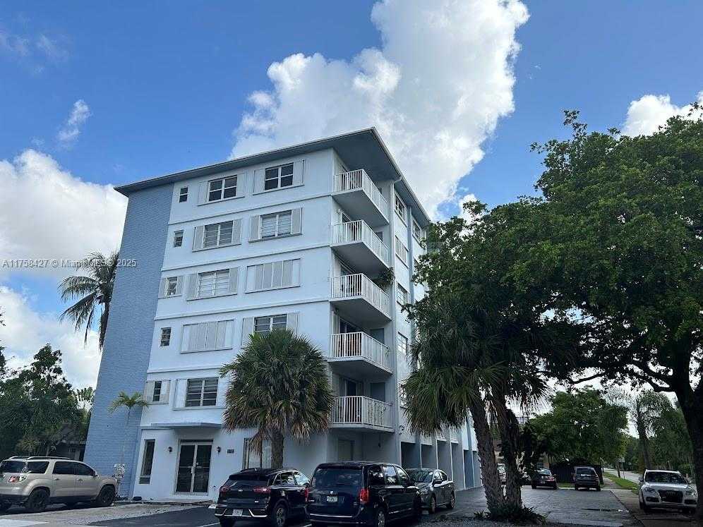 Small Image of 1701 WASHINGTON ST #503, Hollywood Number 20