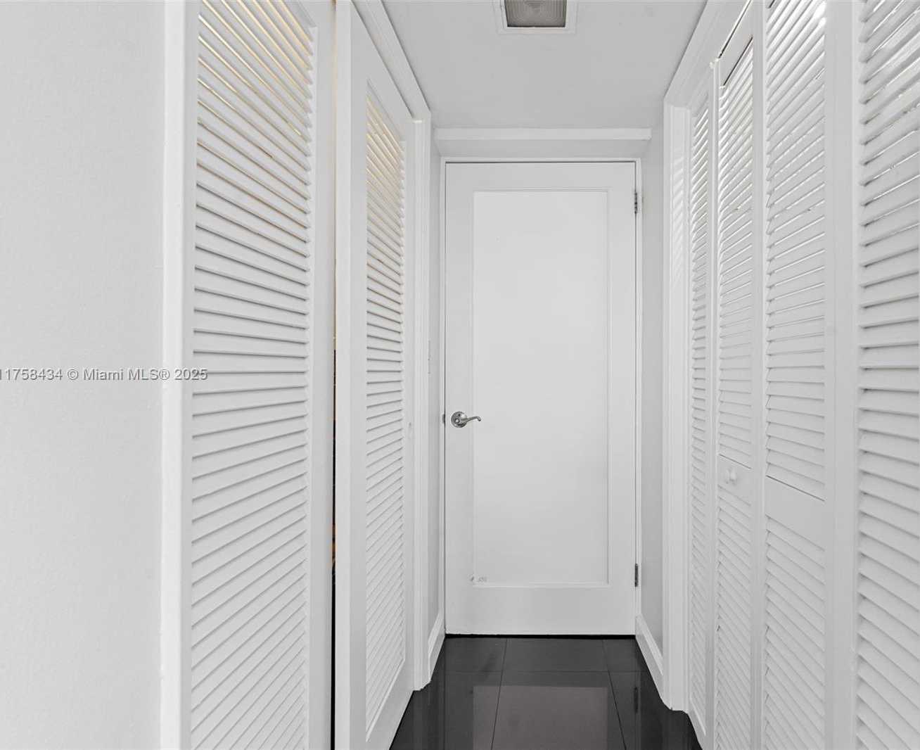 Small Image of 3003 TERRAMAR ST #701, Fort Lauderdale Number 28