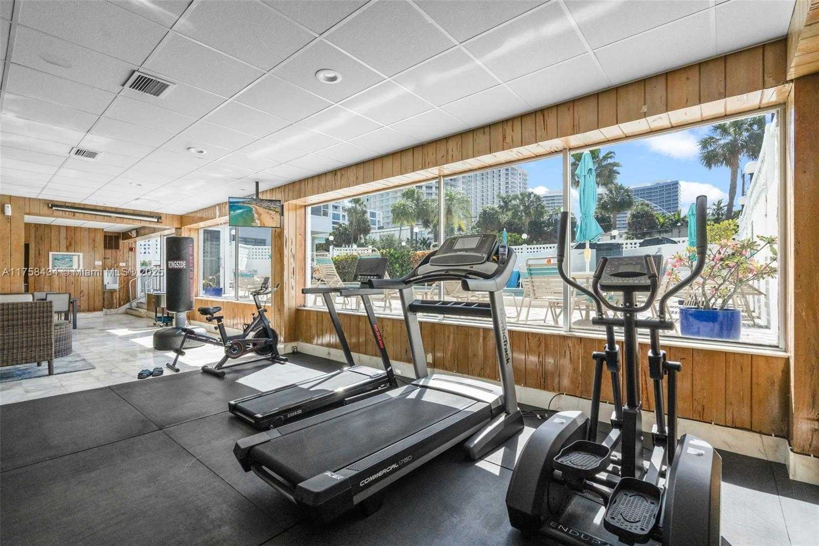 Small Image of 3003 TERRAMAR ST #701, Fort Lauderdale Number 30