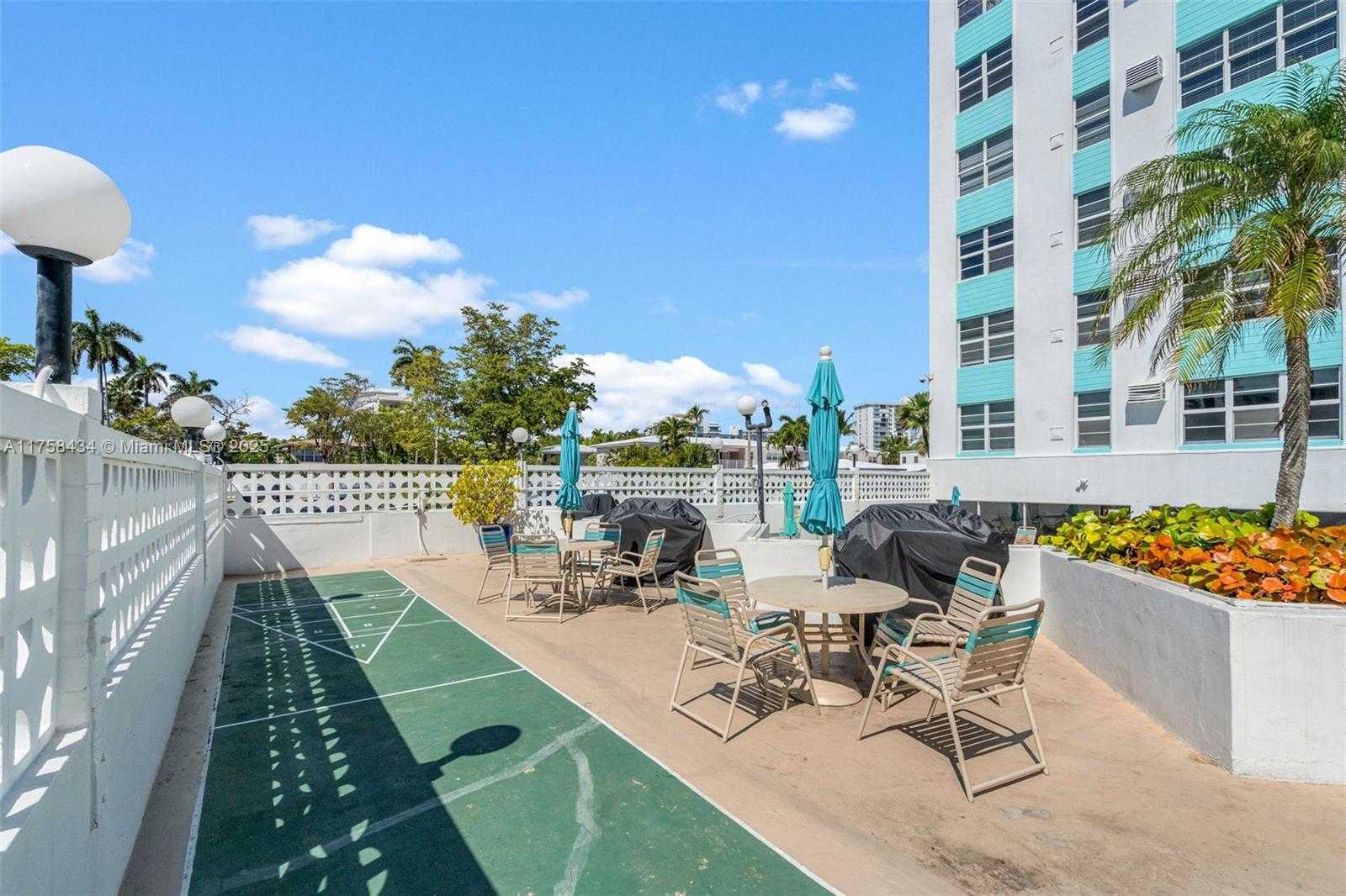 Small Image of 3003 TERRAMAR ST #701, Fort Lauderdale Number 33