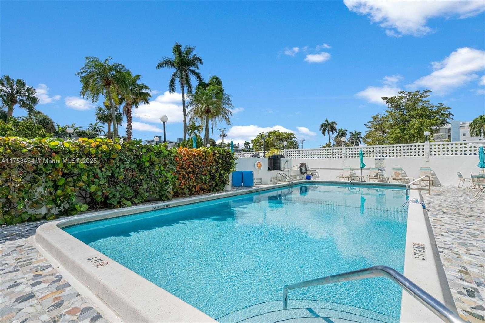 Small Image of 3003 TERRAMAR ST #701, Fort Lauderdale Number 34