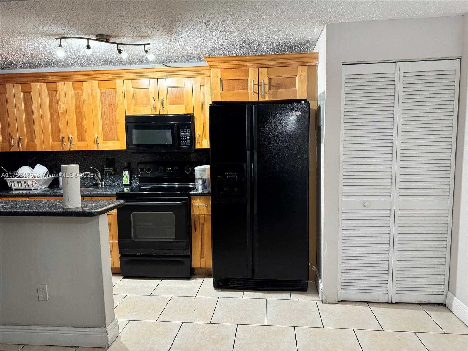 Small Image of 4460 NORTH WEST 79TH AVE #1D, Doral Number 3