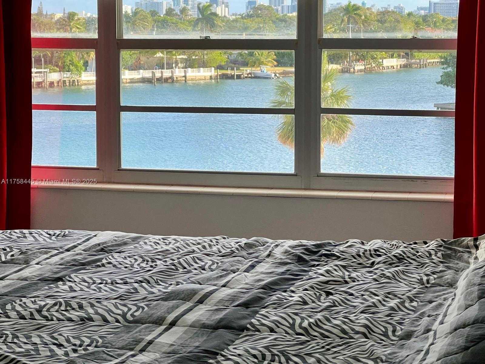 Small Image of 9102 WEST BAY HARBOR DR #4-C, Bay Harbor Islands Number 14
