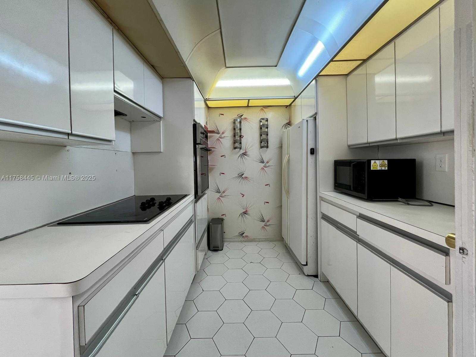 Small Image of 9102 WEST BAY HARBOR DR #4-C, Bay Harbor Islands Number 18
