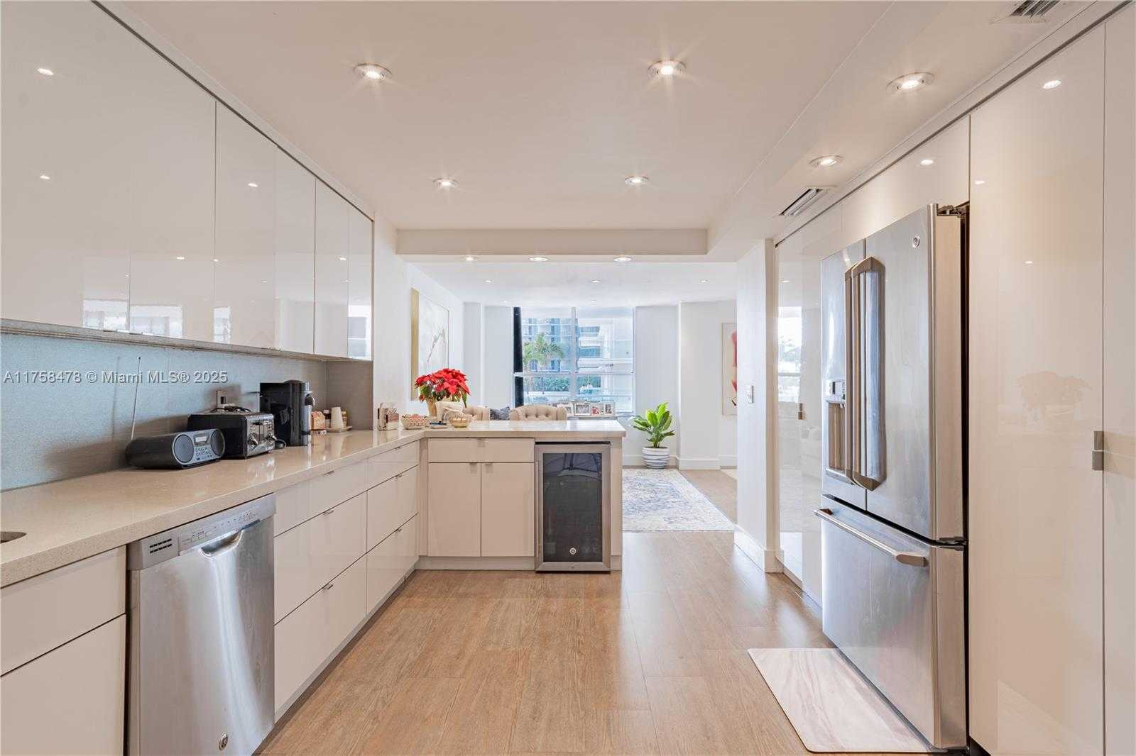 Small Image of 9801 COLLINS AVE #5D, Bal Harbour Number 15