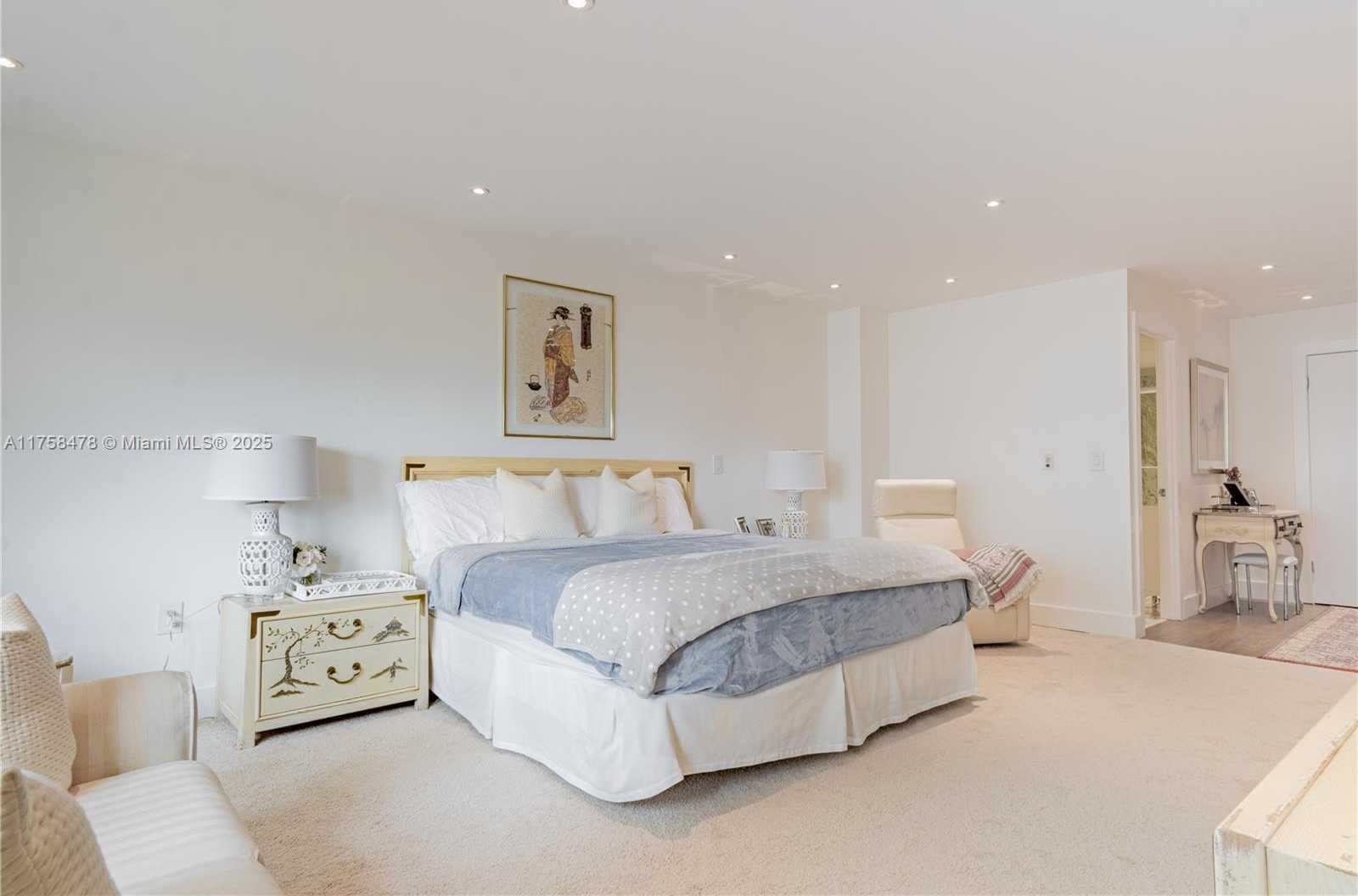 Small Image of 9801 COLLINS AVE #5D, Bal Harbour Number 6