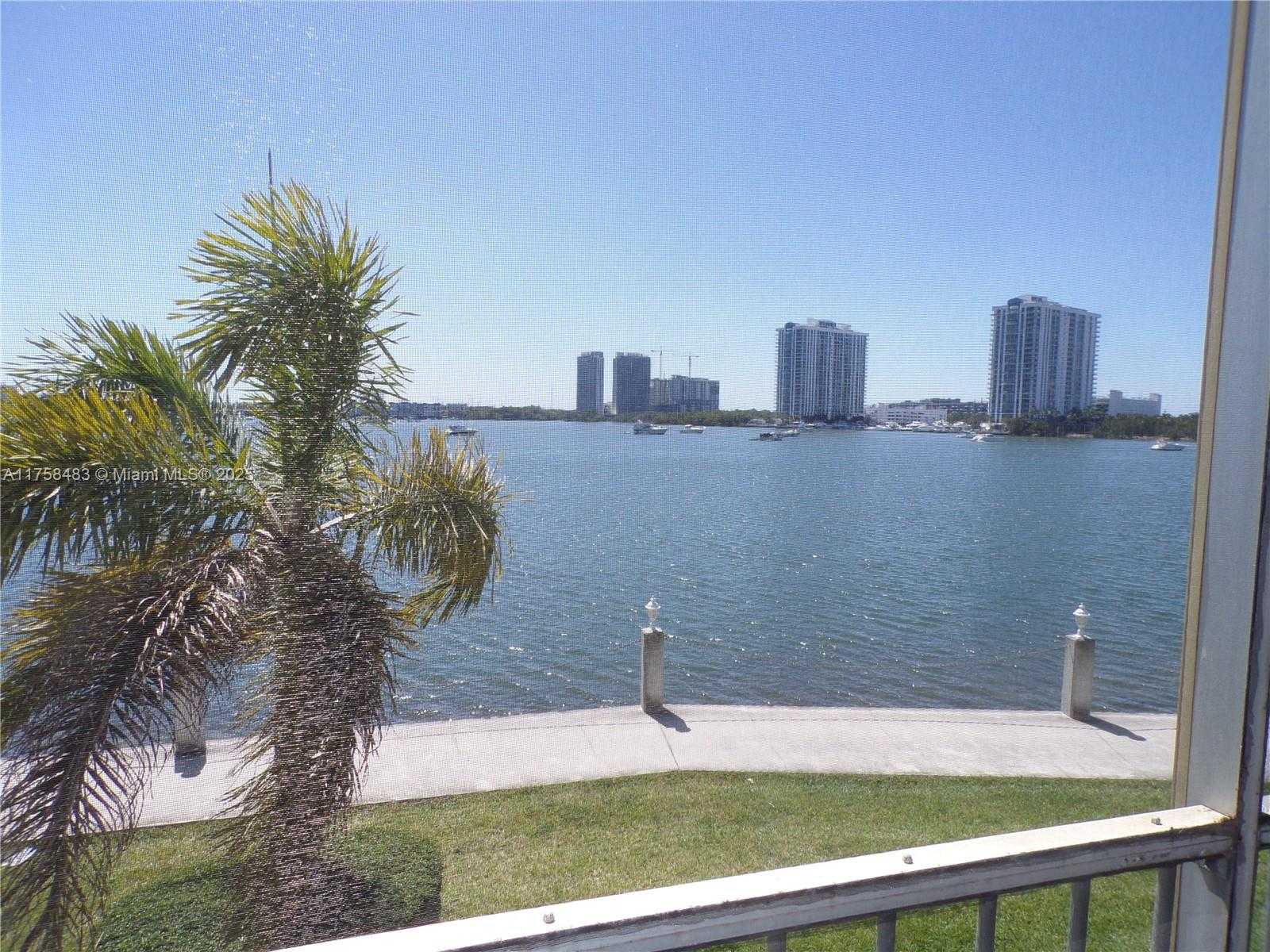 Small Image of 3000 MARCOS DR #P206, Aventura Number 4