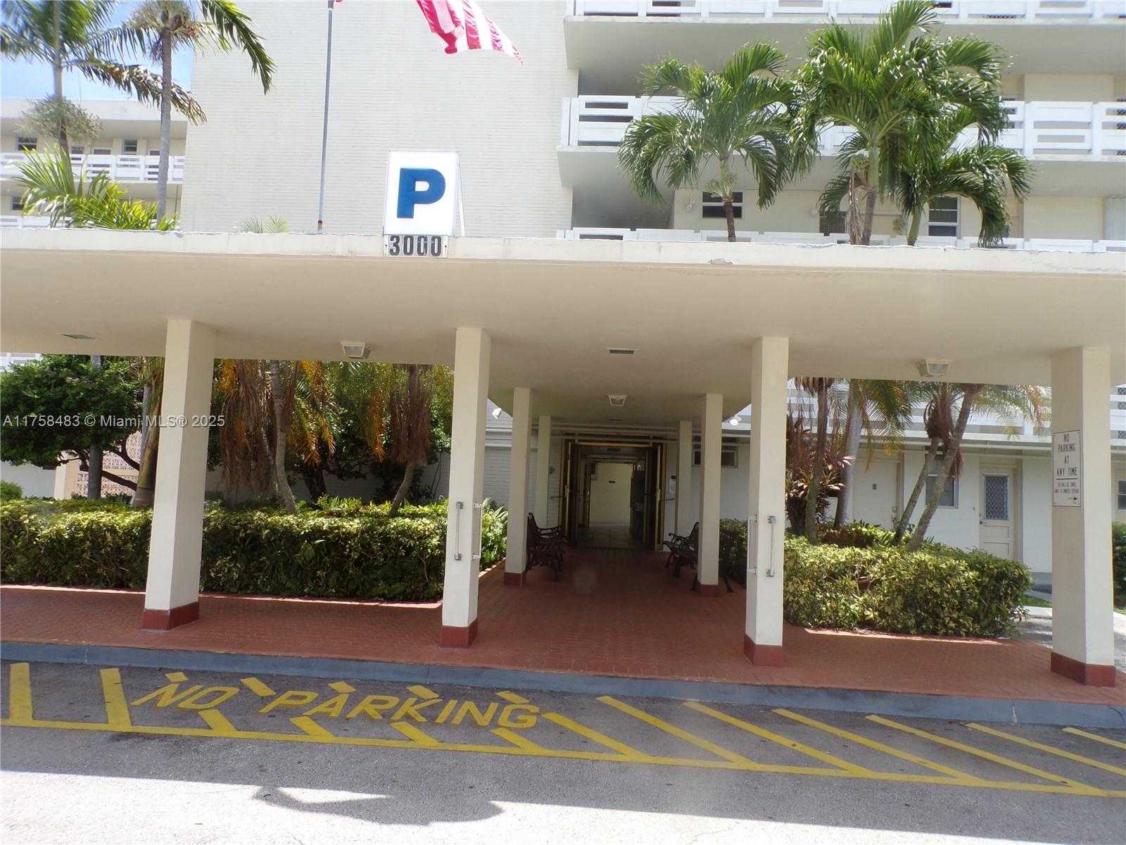 Small Image of 3000 MARCOS DR #P206, Aventura Number 83