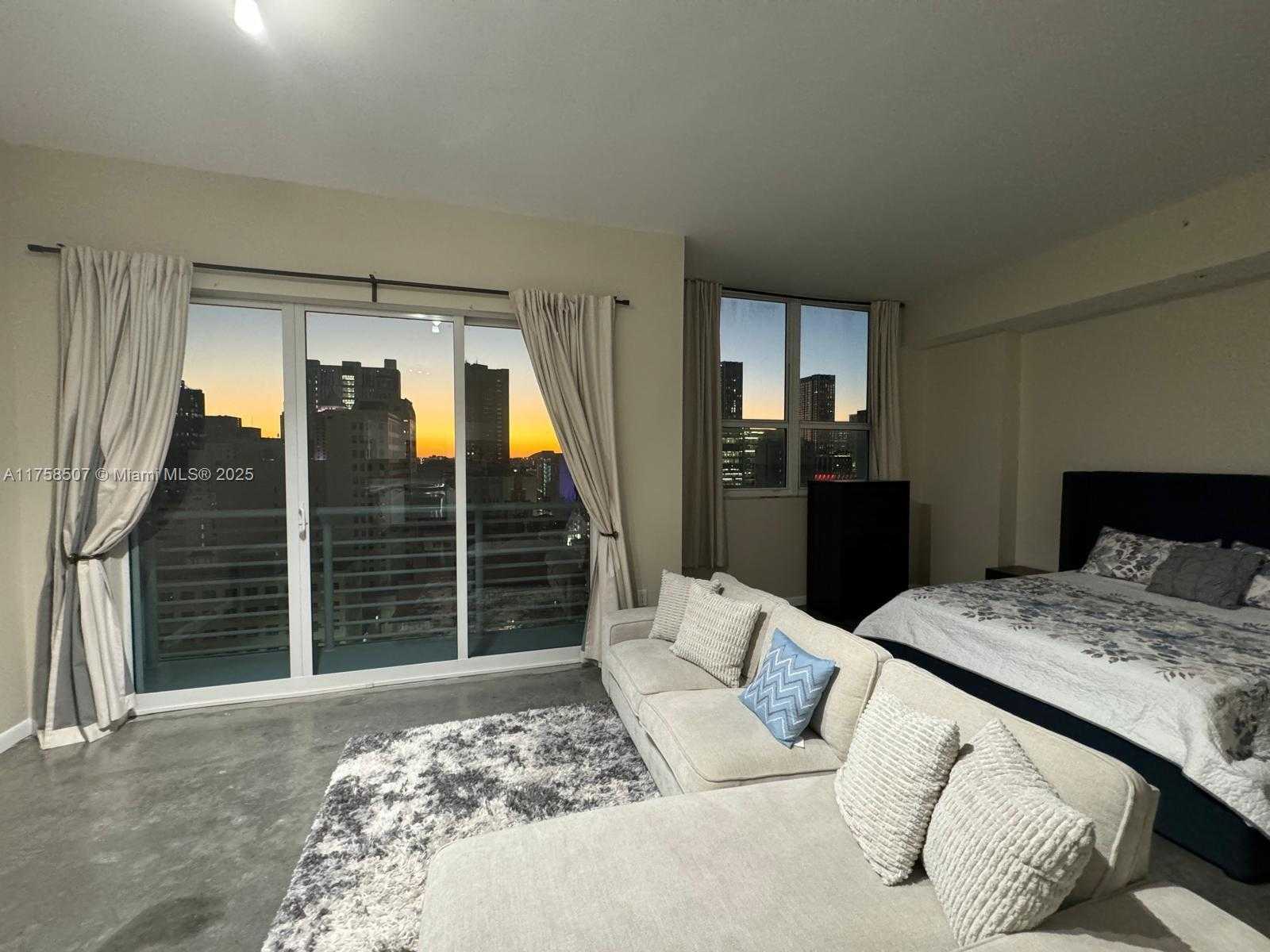 Small Image of 133 NORTH EAST 2ND AVE #1417, Miami Number 12