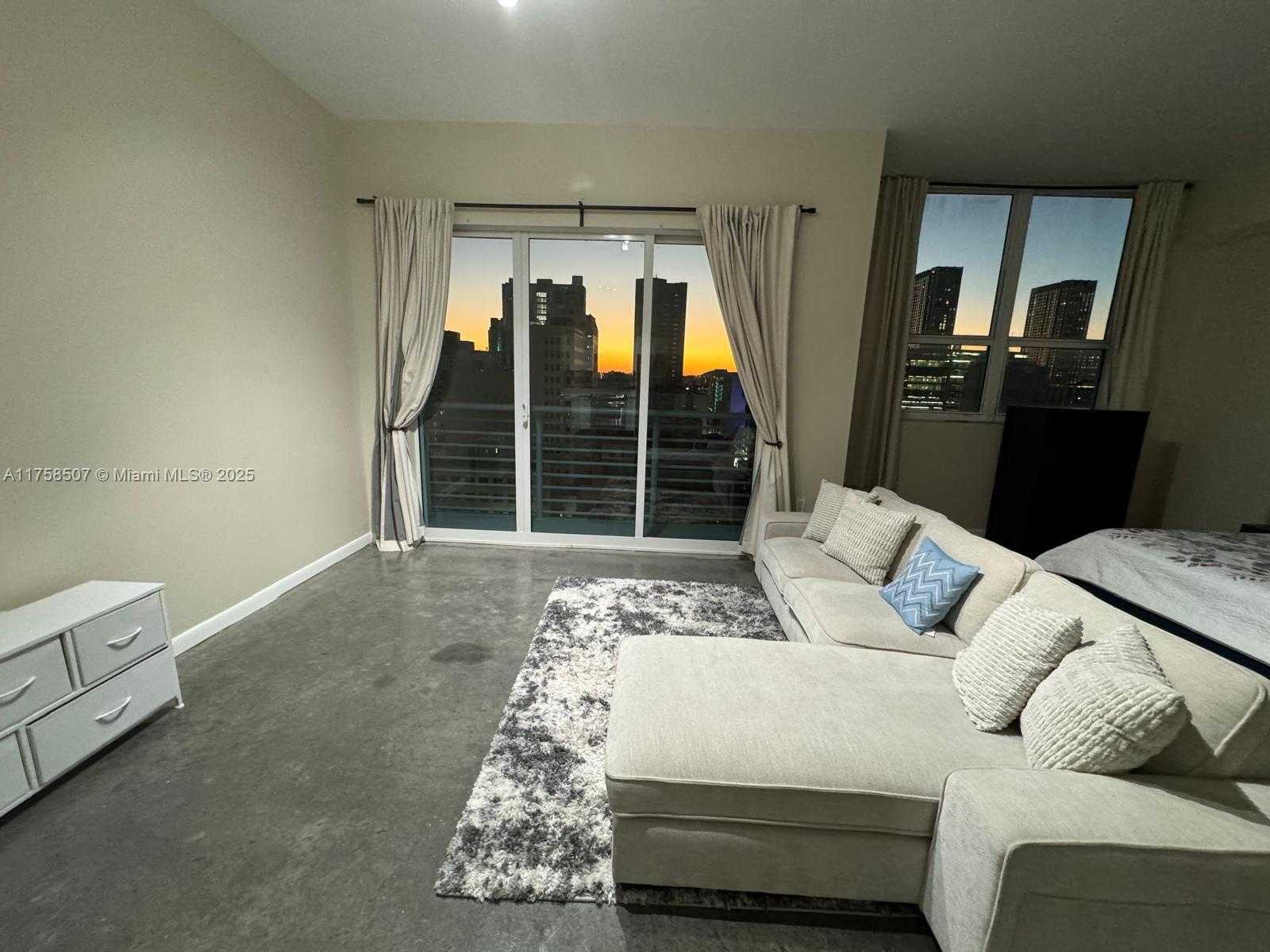 Small Image of 133 NORTH EAST 2ND AVE #1417, Miami Number 14