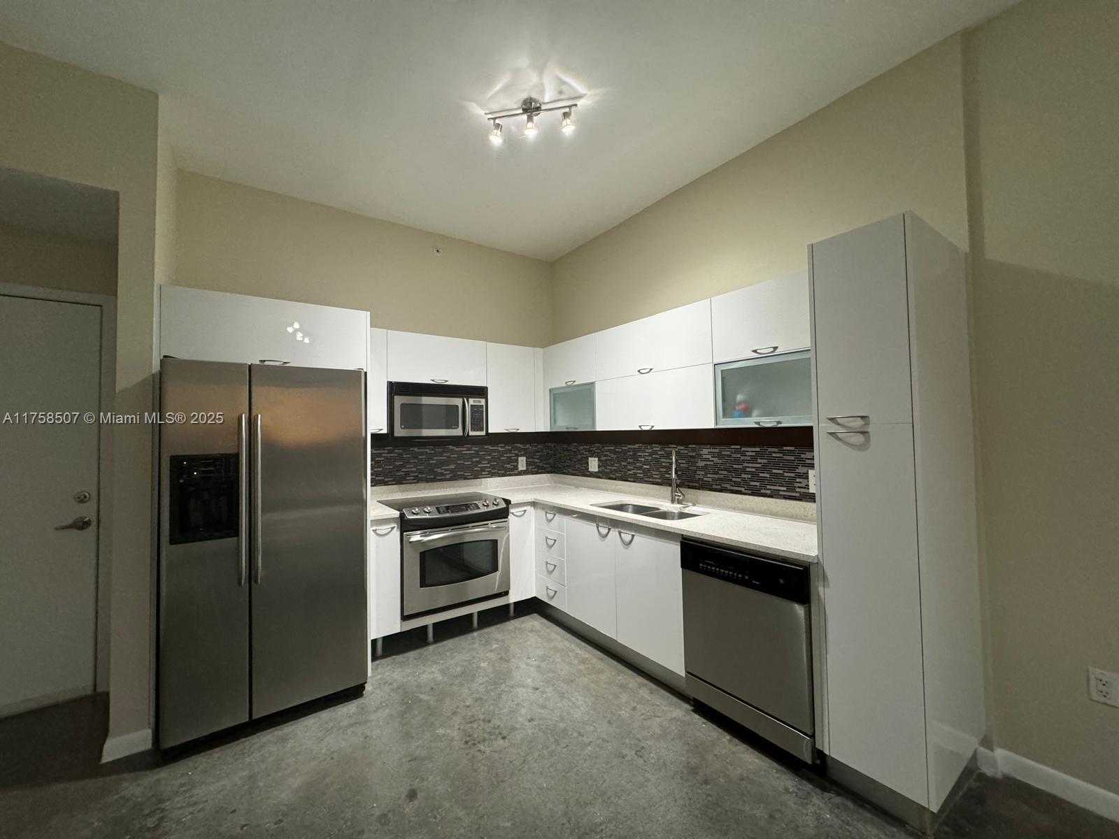 Small Image of 133 NORTH EAST 2ND AVE #1417, Miami Number 17
