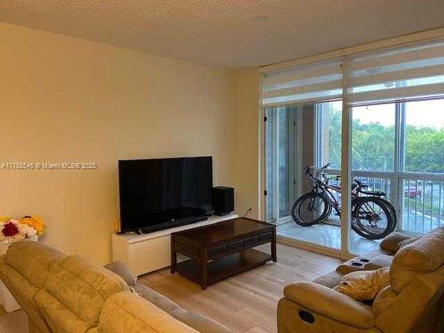 Small Image of 9755 NORTH WEST 52ND ST #318, Doral Number 3