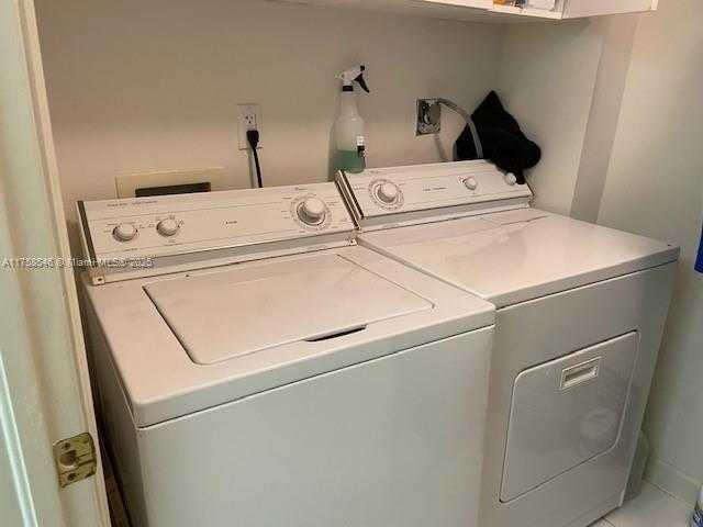 Small Image of 9755 NORTH WEST 52ND ST #318, Doral Number 7