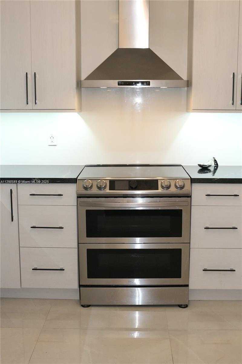 Small Image of 7350 SOUTH WEST 89TH ST #719S, Miami Number 9