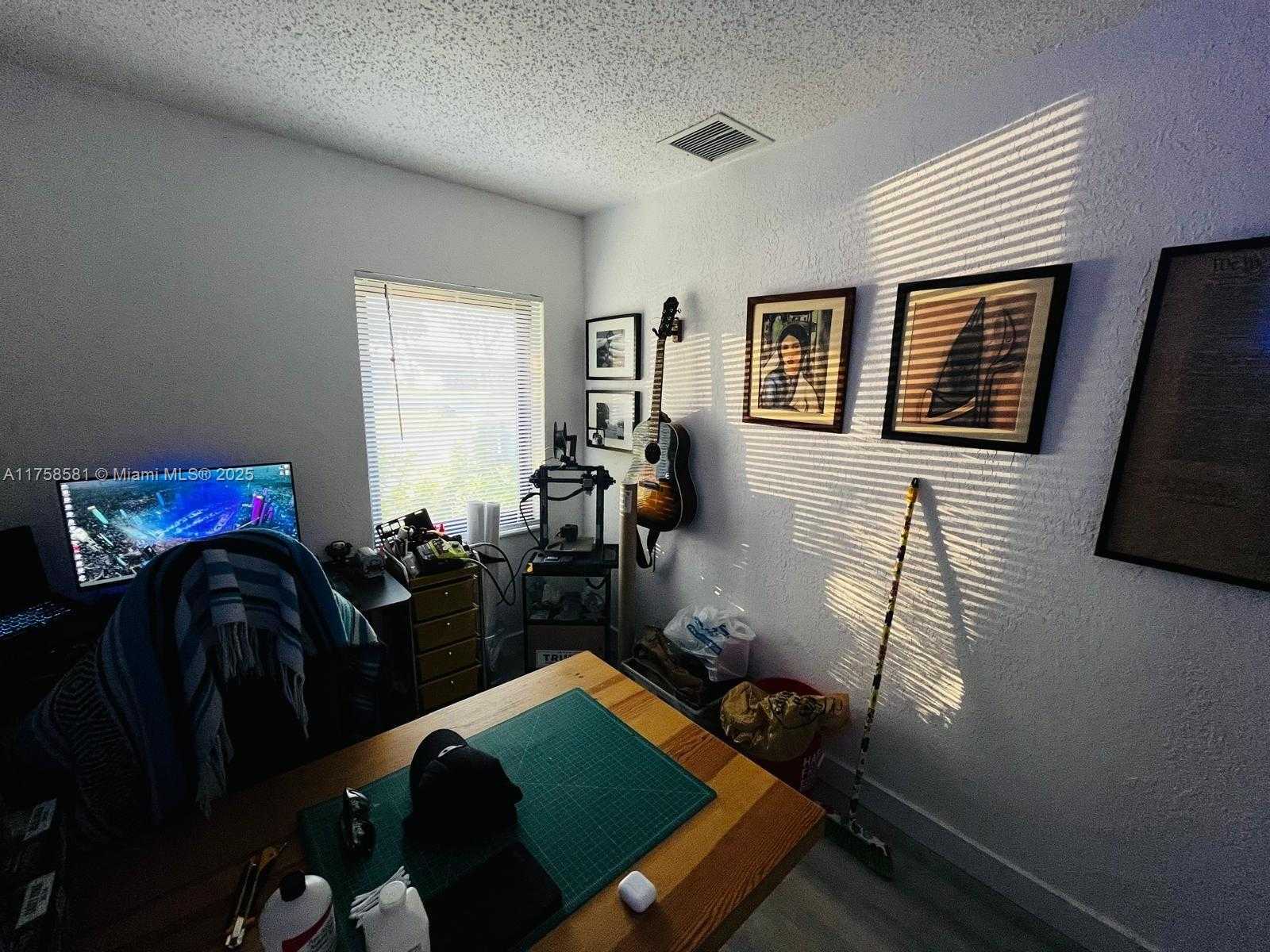 Small Image of 5303 SOUTH WEST 138TH CT #5303, Miami Number 10