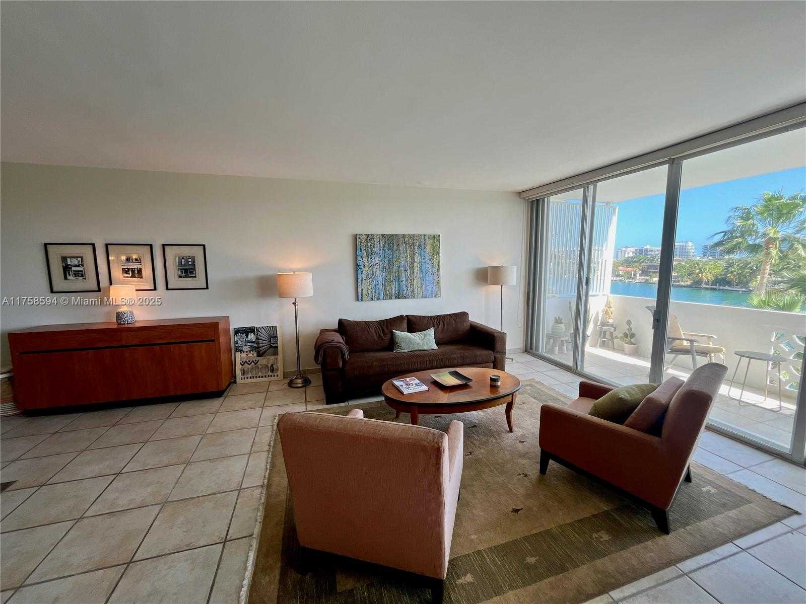 Small Image of 9101 EAST BAY HARBOR DR #406, Bay Harbor Islands Number 17