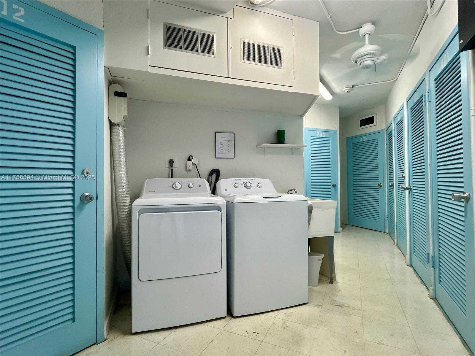 Small Image of 9101 EAST BAY HARBOR DR #406, Bay Harbor Islands Number 34