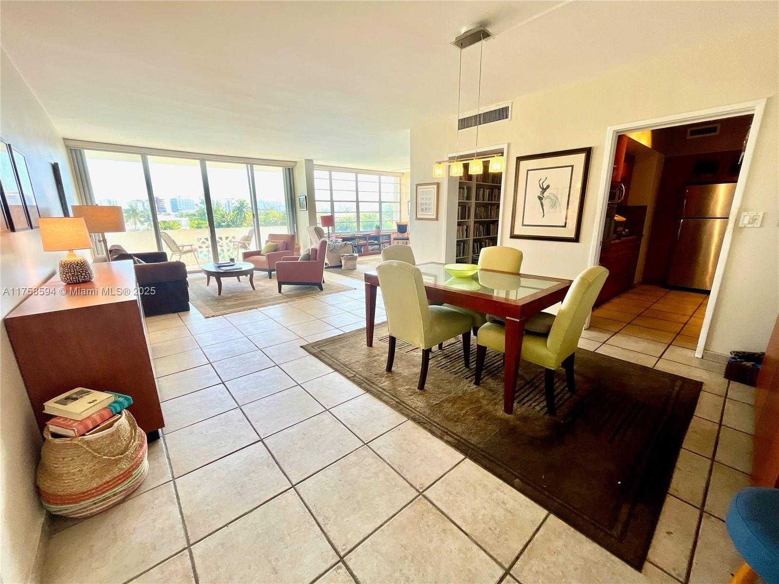 Small Image of 9101 EAST BAY HARBOR DR #406, Bay Harbor Islands Number 6