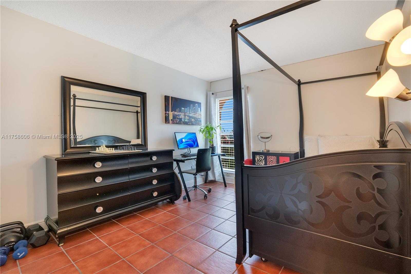 Small Image of 4705 NORTH WEST 7TH ST #101-7, Miami Number 13