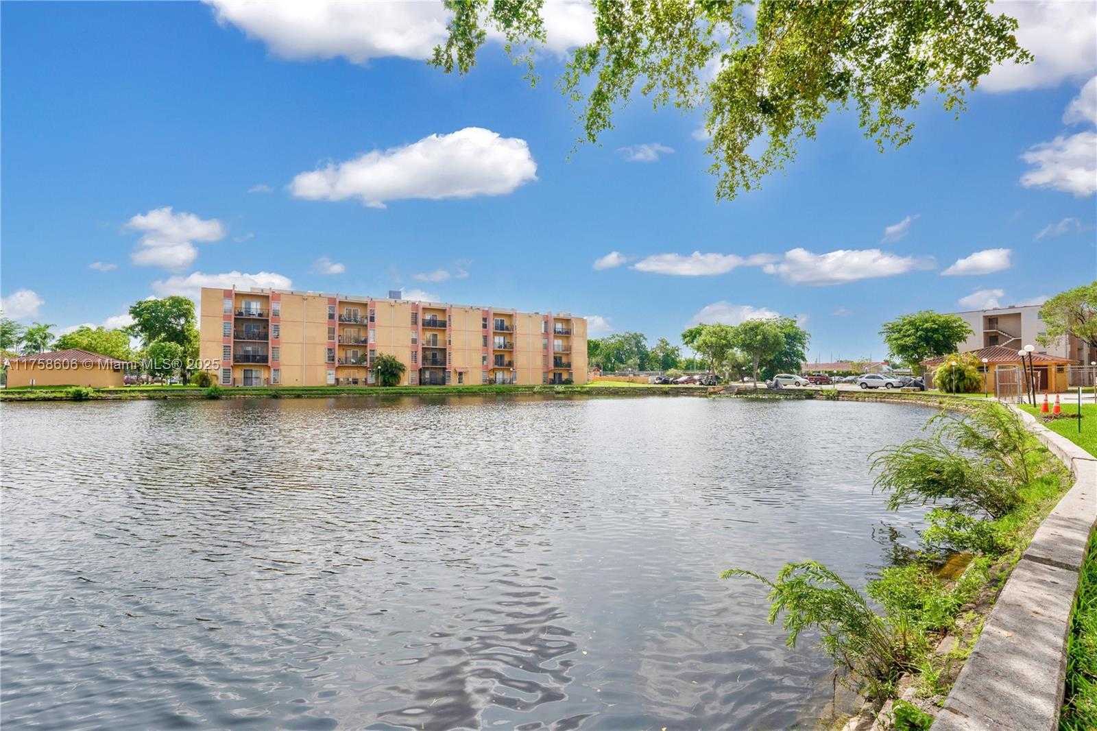 Small Image of 4705 NORTH WEST 7TH ST #101-7, Miami Number 17