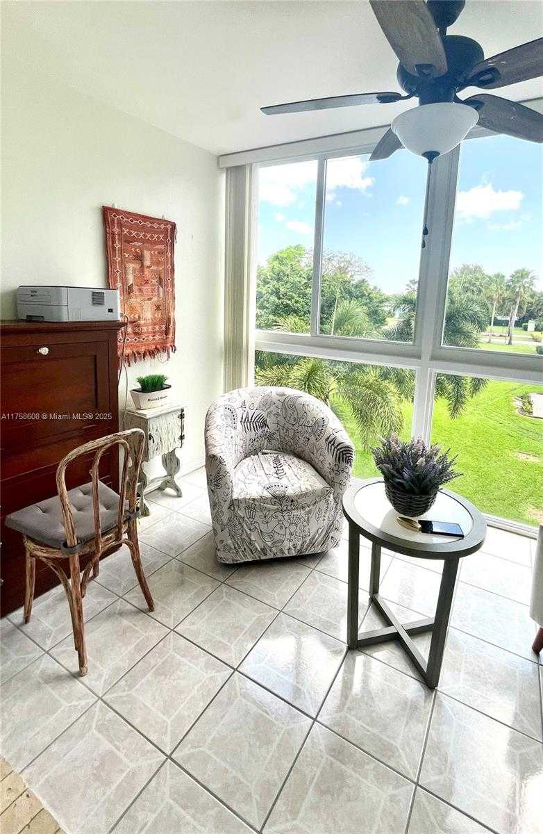 Small Image of 2300 NORTH EAST 1ST LN #3090, Boynton Beach Number 4
