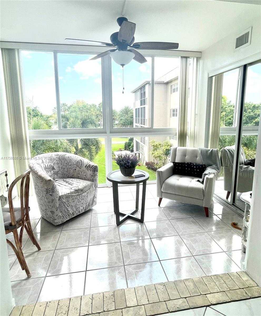 Small Image of 2300 NORTH EAST 1ST LN #3090, Boynton Beach Number 5