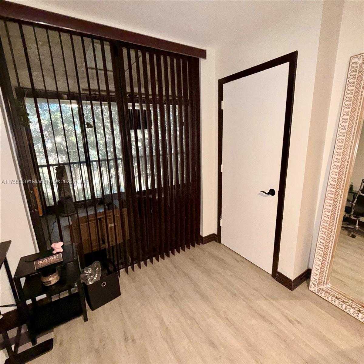 Small Image of 2506 NORTH CARAMBOLA CIR N #1805, Coconut Creek Number 28