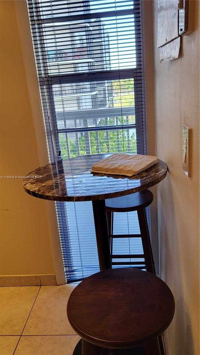 Small Image of 3475 NORTH COUNTRY CLUB DR #610, Aventura Number 17