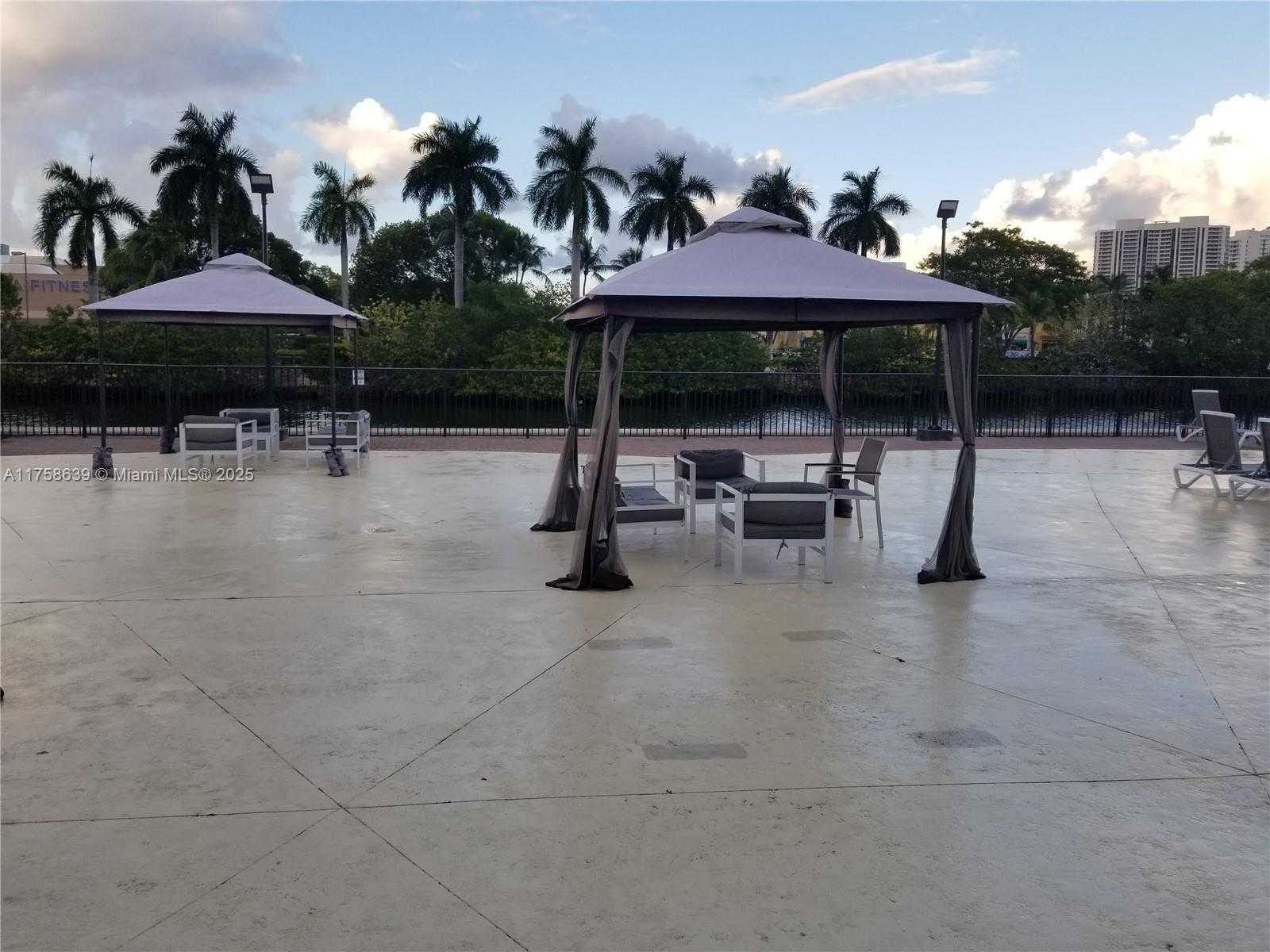 Small Image of 3475 NORTH COUNTRY CLUB DR #610, Aventura Number 27