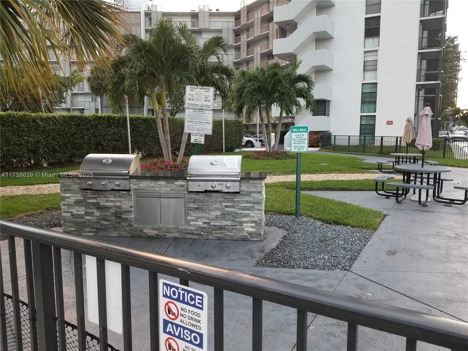 Small Image of 3475 NORTH COUNTRY CLUB DR #610, Aventura Number 29