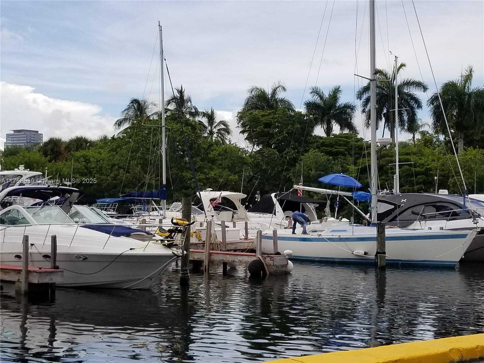 Small Image of 3475 NORTH COUNTRY CLUB DR #610, Aventura Number 30