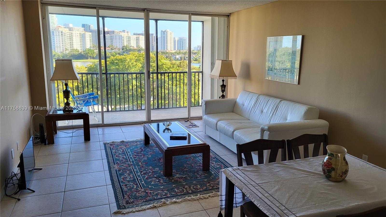 Small Image of 3475 NORTH COUNTRY CLUB DR #610, Aventura Number 8