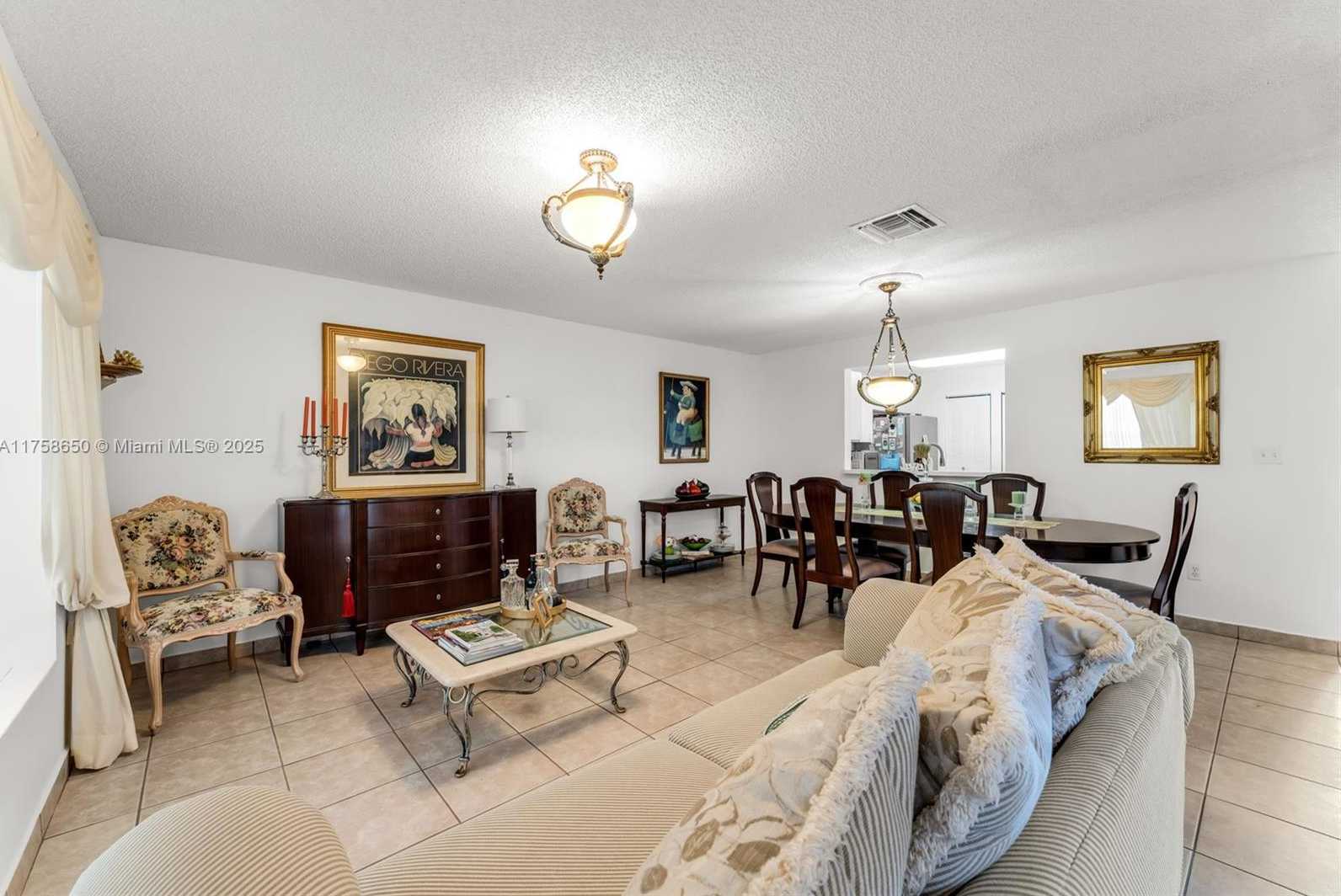 Small Image of 11060 SOUTH WEST 153RD CT, Miami Number 6