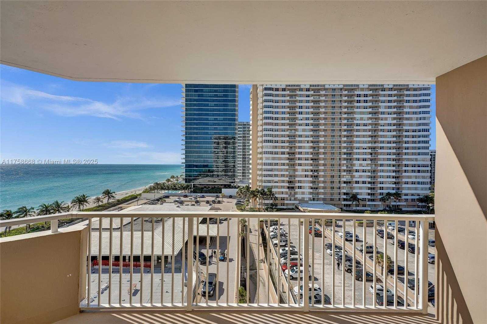 Small Image of 1950 SOUTH OCEAN DR #8J, Hallandale Beach Number 12