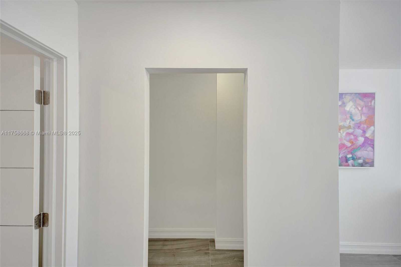 Small Image of 1950 SOUTH OCEAN DR #8J, Hallandale Beach Number 27
