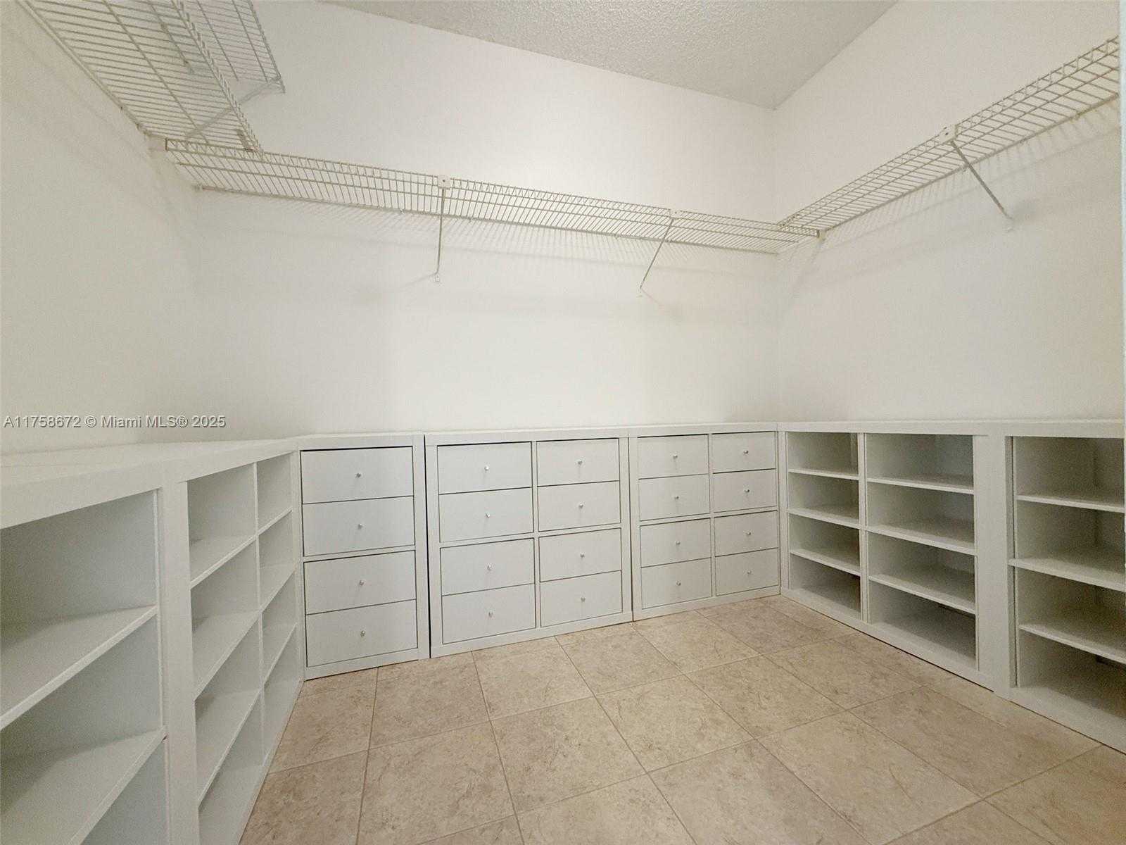 Small Image of 1504 SOUTH WHITEHALL DR #206, Davie Number 26