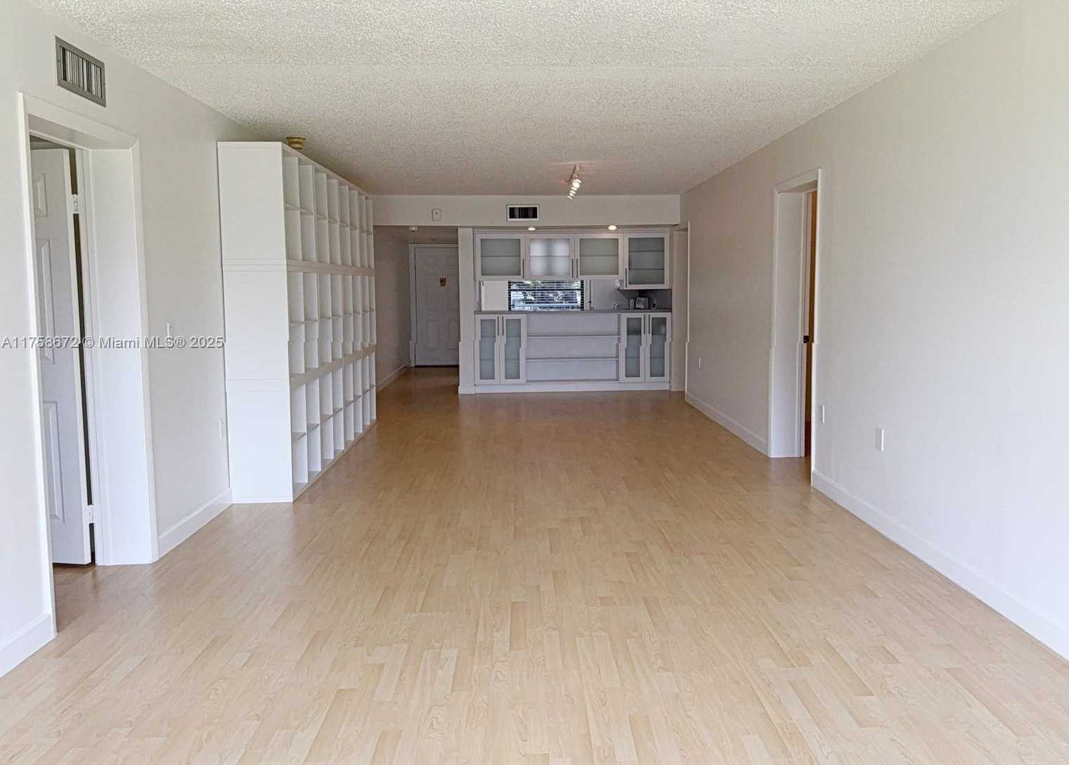 Small Image of 1504 SOUTH WHITEHALL DR #206, Davie Number 6