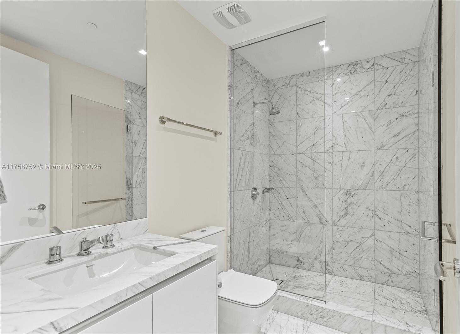 Small Image of 16901 COLLINS AVE #1203, Sunny Isles Beach Number 11