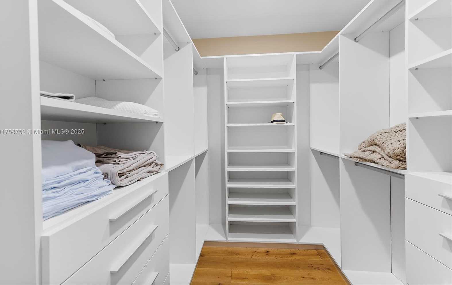 Small Image of 16901 COLLINS AVE #1203, Sunny Isles Beach Number 22