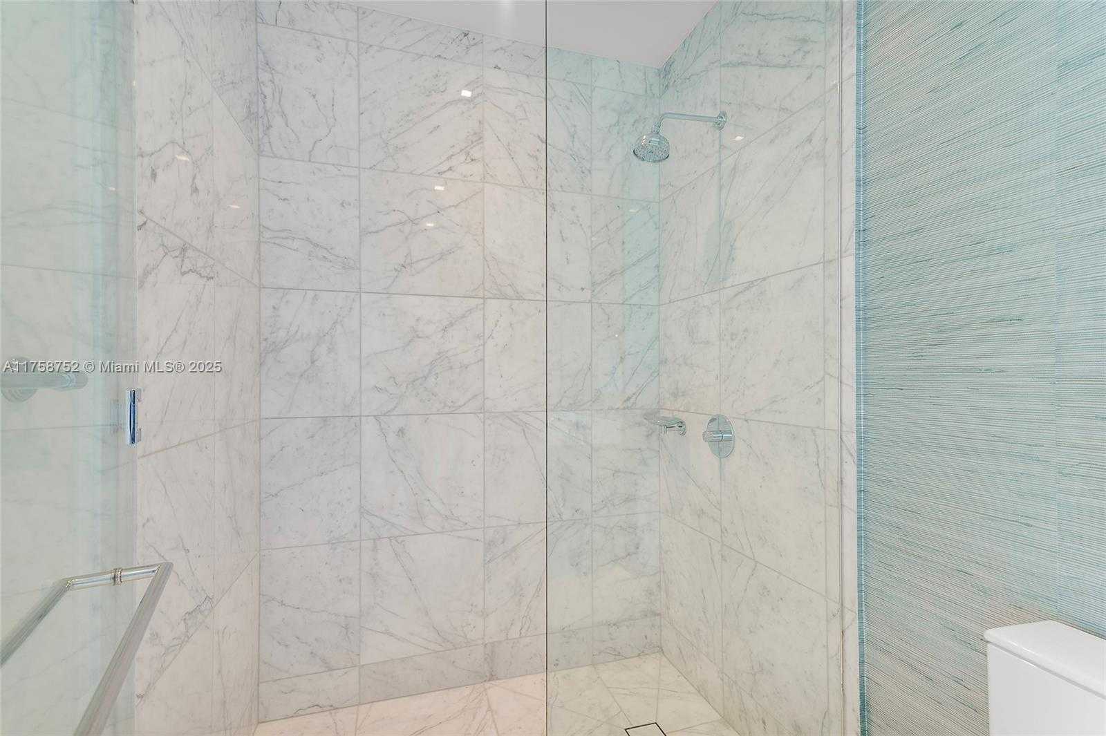 Small Image of 16901 COLLINS AVE #1203, Sunny Isles Beach Number 28