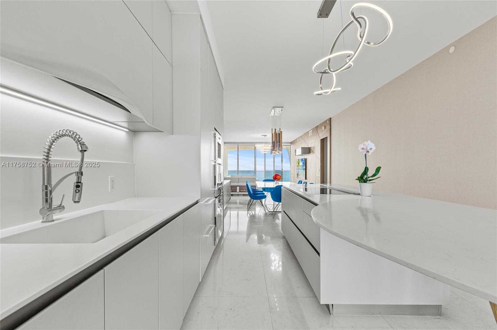 Small Image of 16901 COLLINS AVE #1203, Sunny Isles Beach Number 5