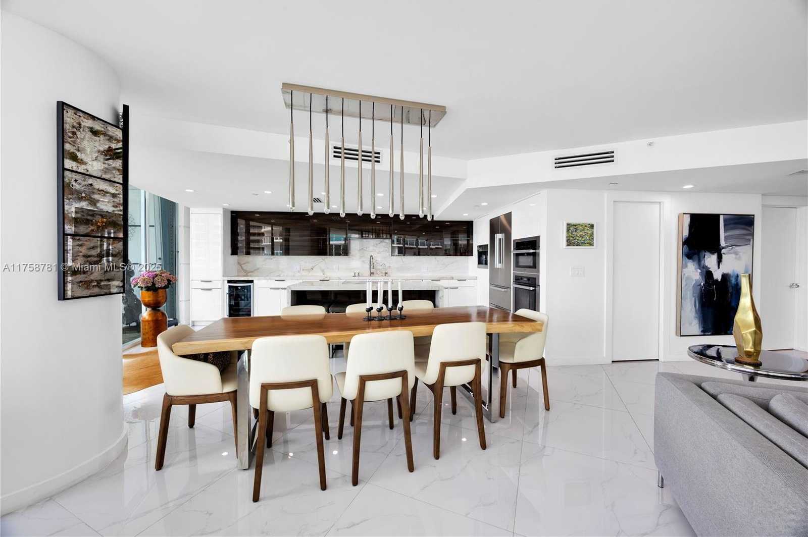 Small Image of 2127 BRICKELL AVE #801, Miami Number 12