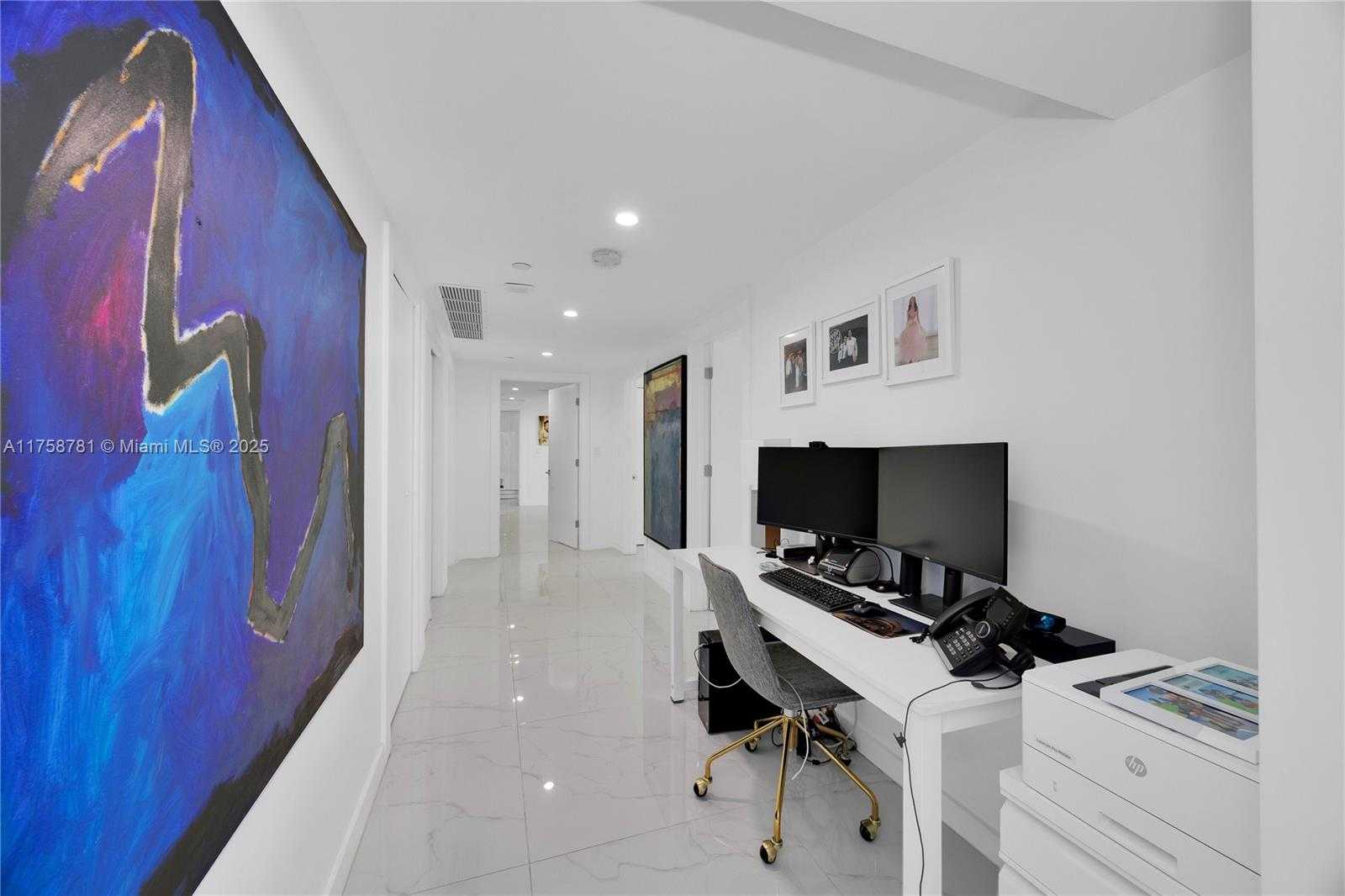 Small Image of 2127 BRICKELL AVE #801, Miami Number 14