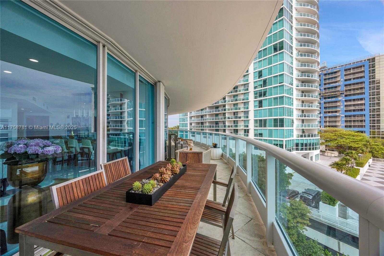 Small Image of 2127 BRICKELL AVE #801, Miami Number 26