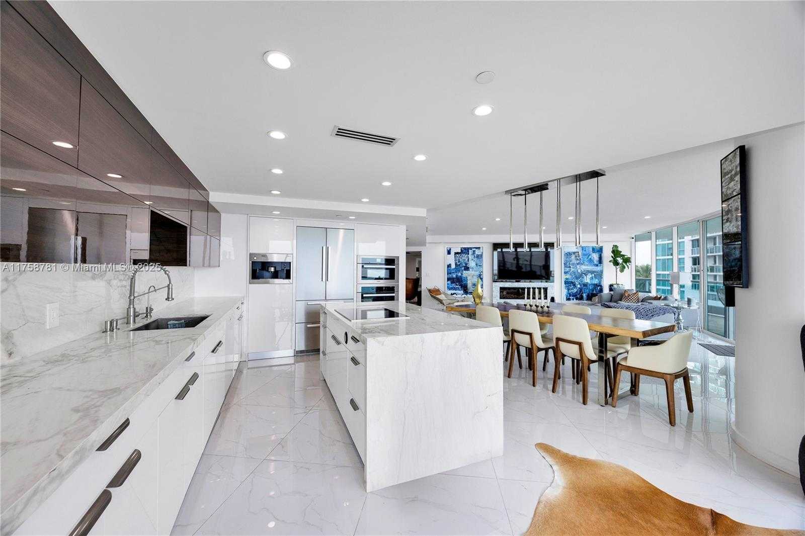 Small Image of 2127 BRICKELL AVE #801, Miami Number 5