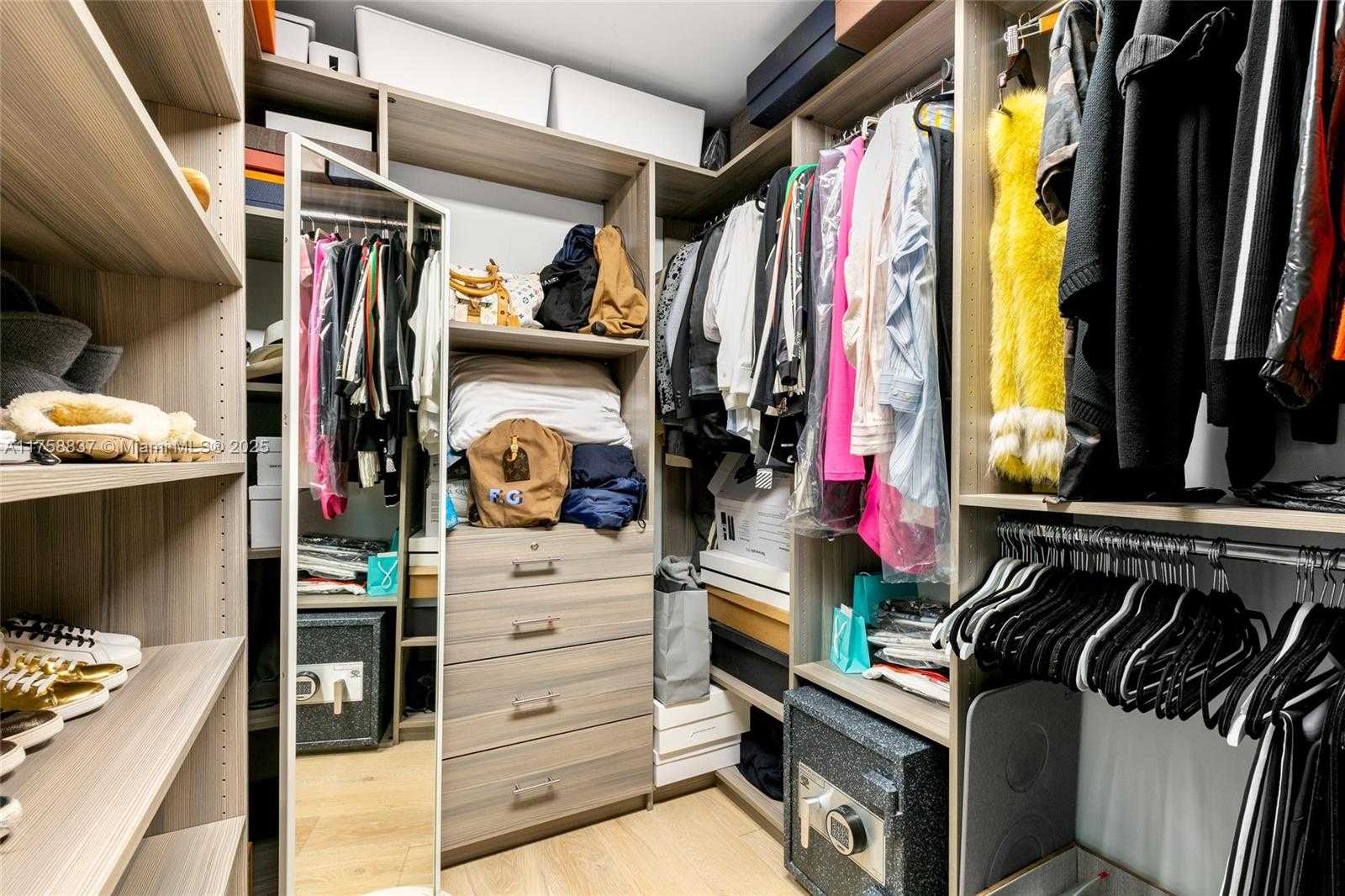 Small Image of 1455 OCEAN DR #BH-03, Miami Beach Number 22
