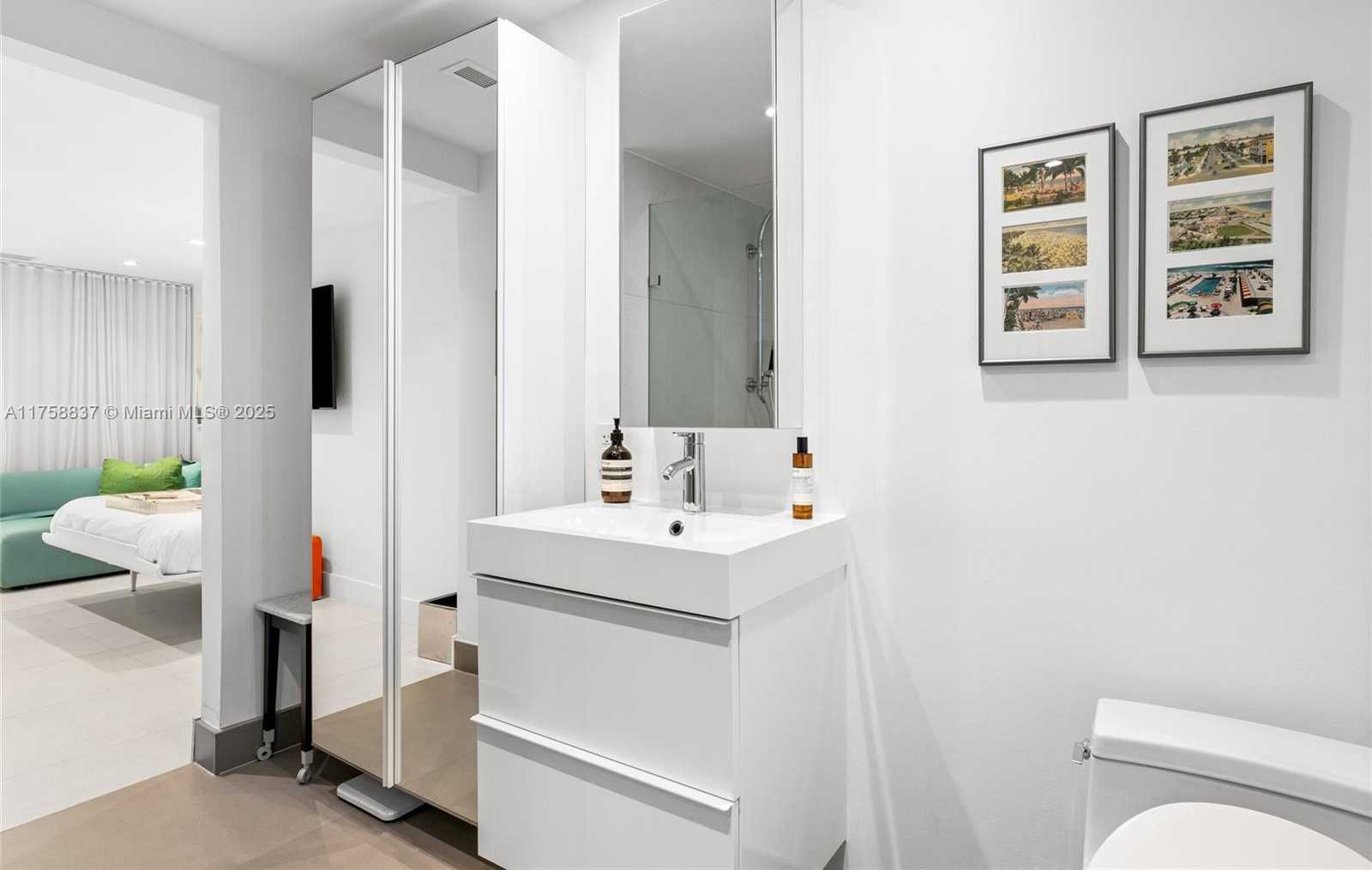 Small Image of 1455 OCEAN DR #BH-03, Miami Beach Number 29