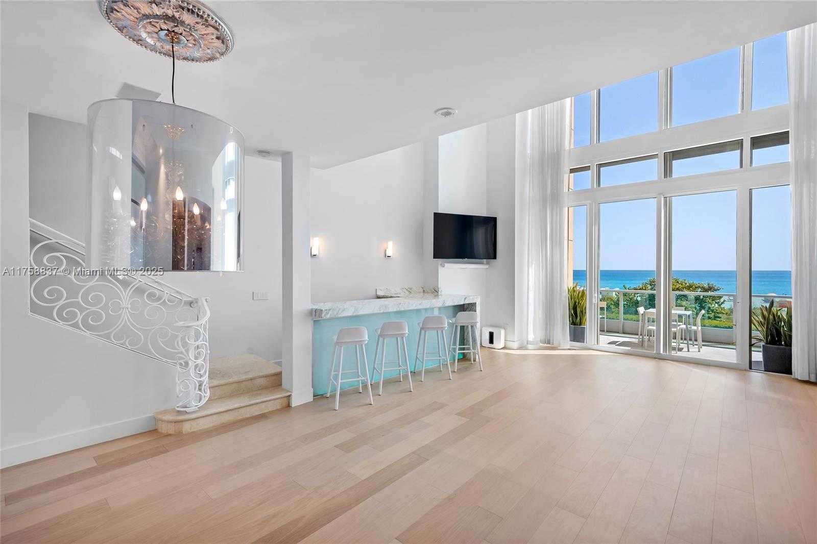 Small Image of 1455 OCEAN DR #BH-03, Miami Beach Number 3