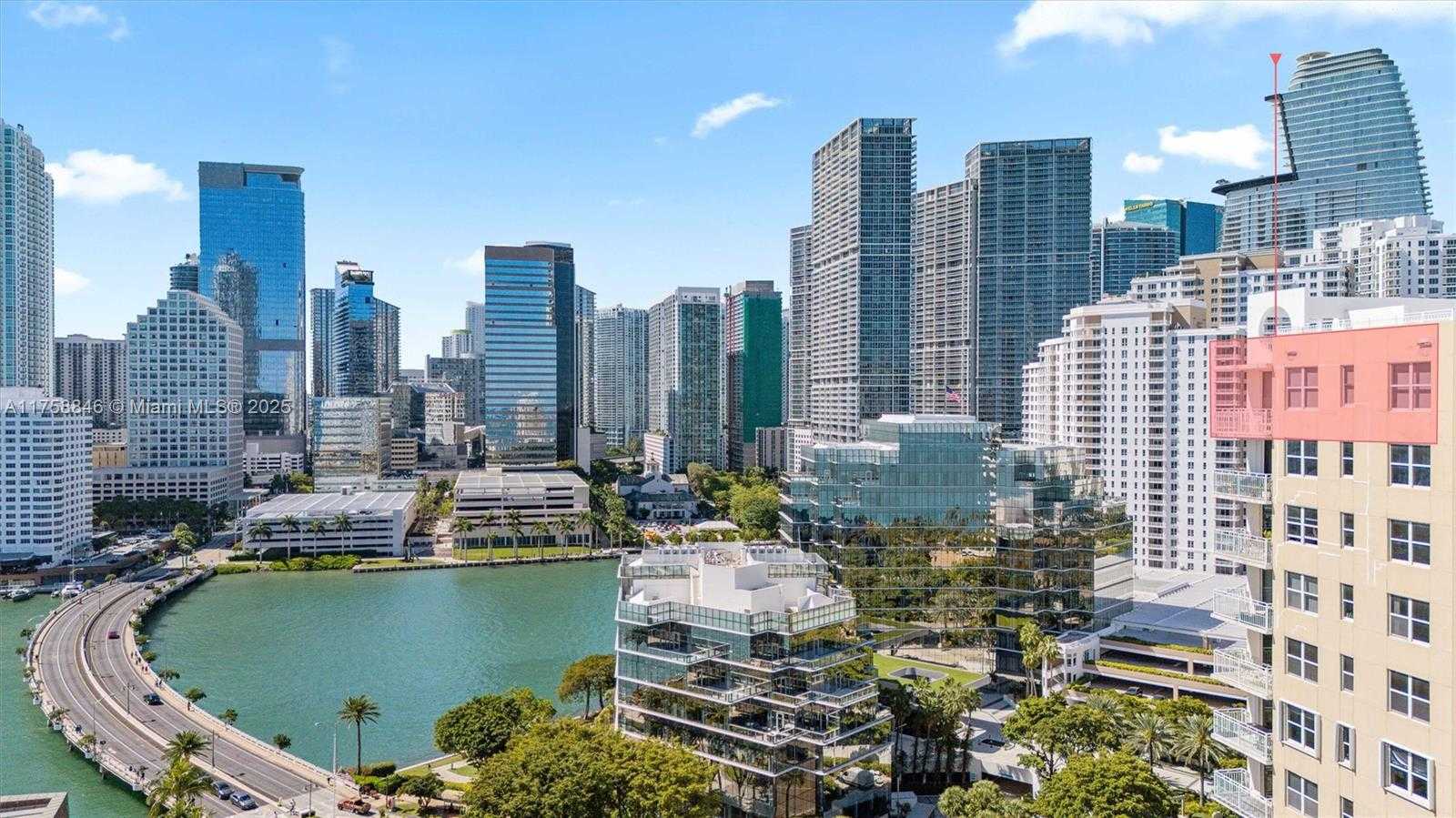 Small Image of 770 CLAUGHTON ISLAND DR #PH-18, Miami Number 3